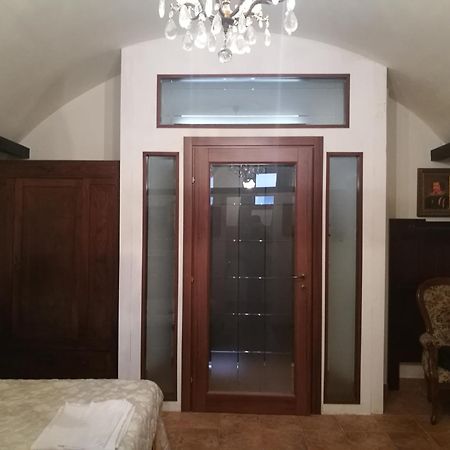 술모나 Legacy B&B 외부 사진
