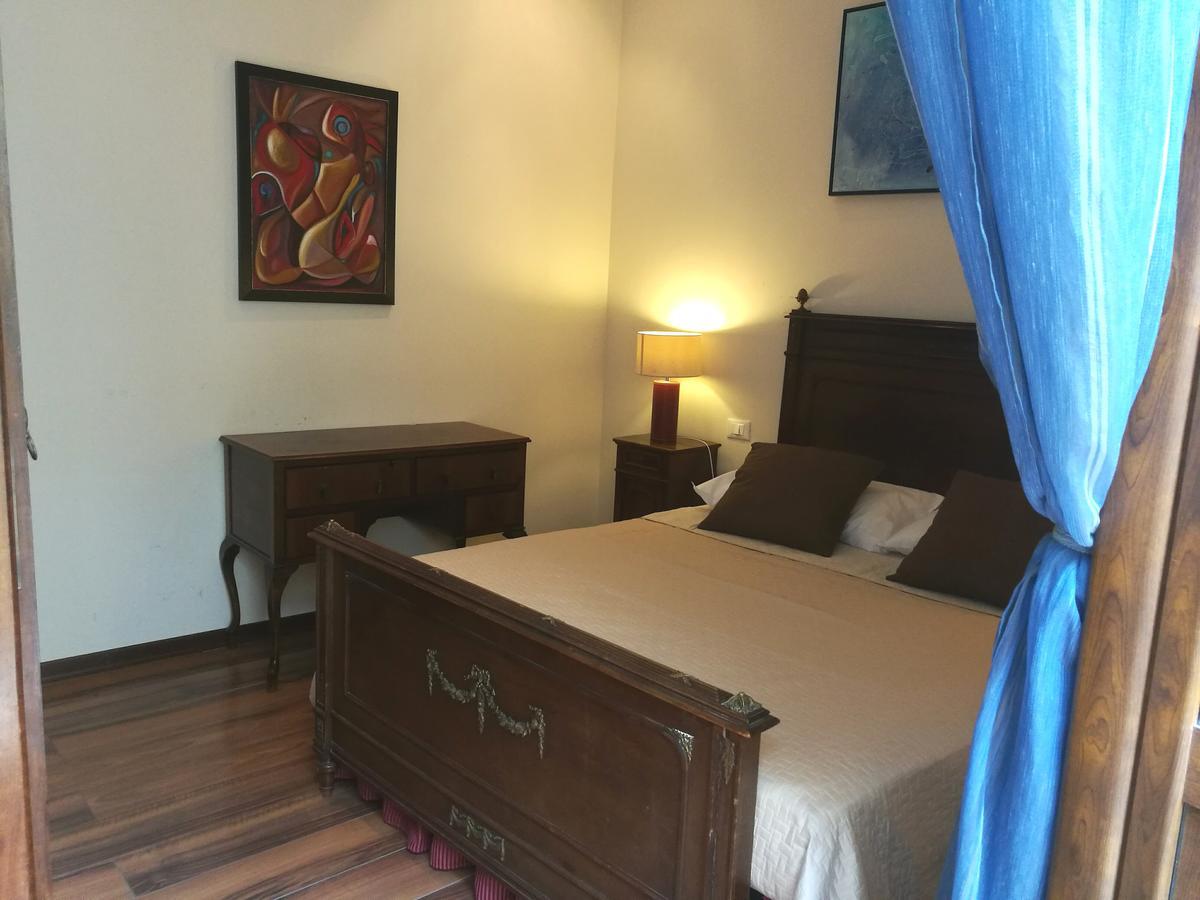 술모나 Legacy B&B 외부 사진